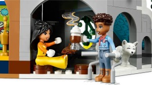 LEGO® Friends 41756 Vakantie skipiste en café