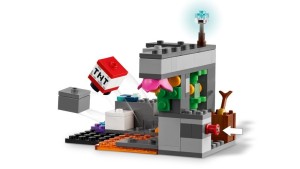 LEGO® Minecraft™ 21274 De ontmoeting met de Opzichter